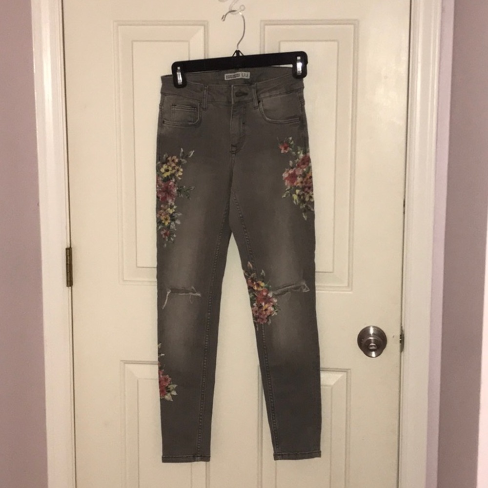 Flower Zara Jeans